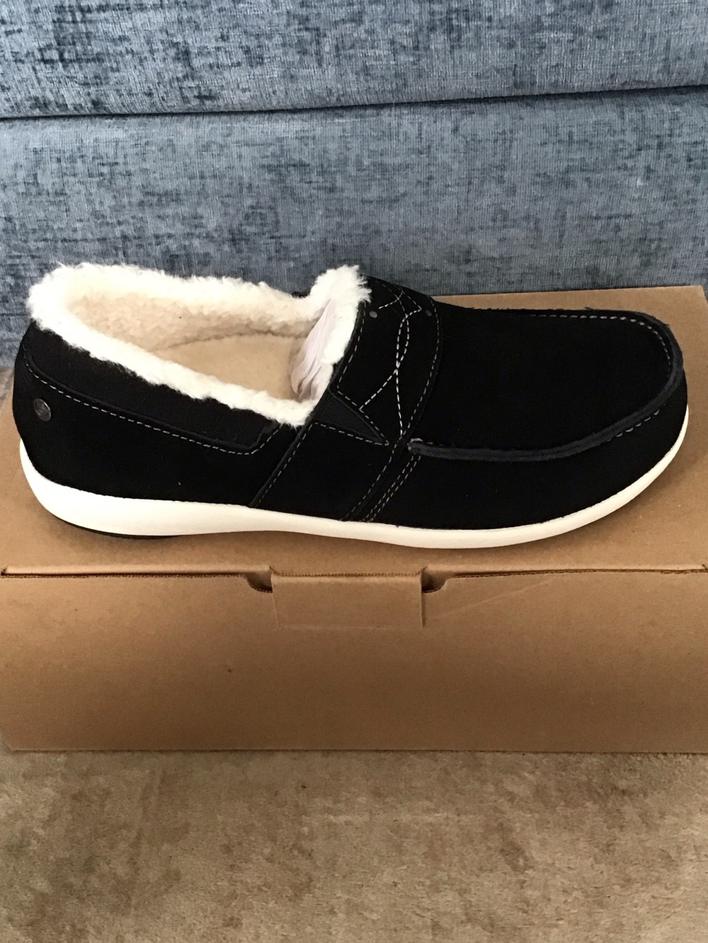 Spenco Women's Fiesta Cozier Black Faux-Shearling Slip-On Comfort Slipper